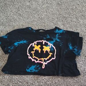 Source Unknown Black & Teal Tie-Dye Crop Top with Pink & Yellow Drip Smiley